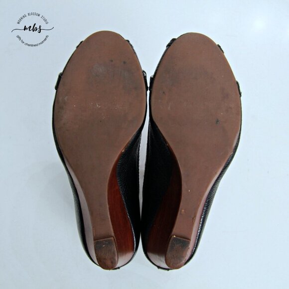 Tory Burch Letitia Leather Peep Toe Wedge Black Gold Women 6.5 - Picture 10 of 13